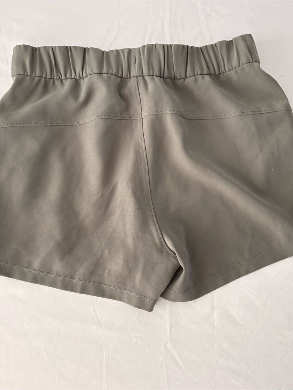 Lululemon Stroll At Sundown Short 3" Lot Of 3 Size 6 Black Navy Grey Sage - Picture 10 of 16